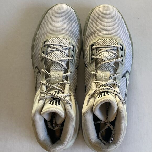 NIKE Kyrie Fly Trap 4 Men’s White/Silver Basketball Shoes Size 10 main image 10